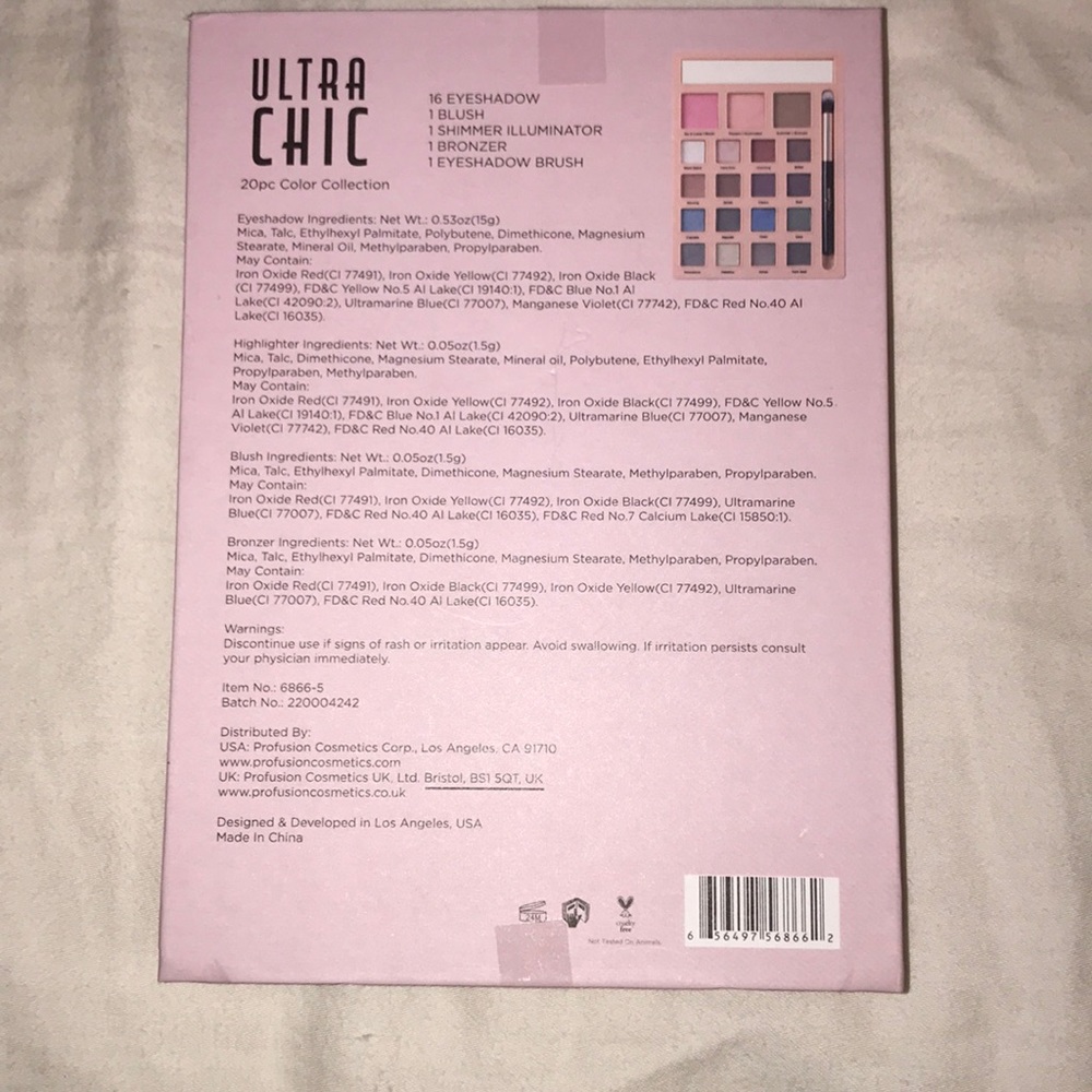 Makeup - Picture 2 of 3